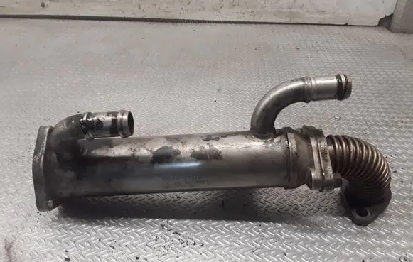 KIA Carens II EGR valve cooler 2841627410