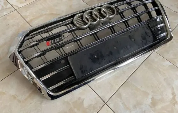 Audi Q5 SQ5 Front bumper upper radiator grill 80A853651F 80A853651L 80A853651G