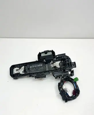 Mercedes-Benz SL R231 Front door exterior handle A2047602434 2047602434