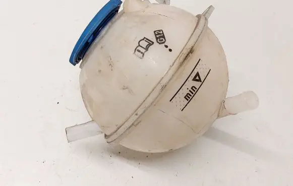 Volkswagen Scirocco Coolant expansion tank/reservoir