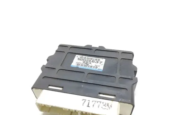 Mitsubishi Pajero Gearbox control unit/module MR528637 X4T71773