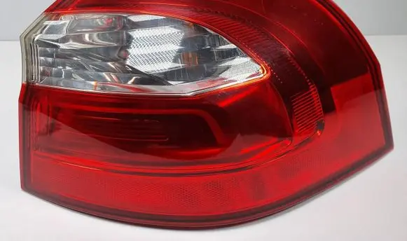 KIA Rio Rear/tail lights 92402-1W2