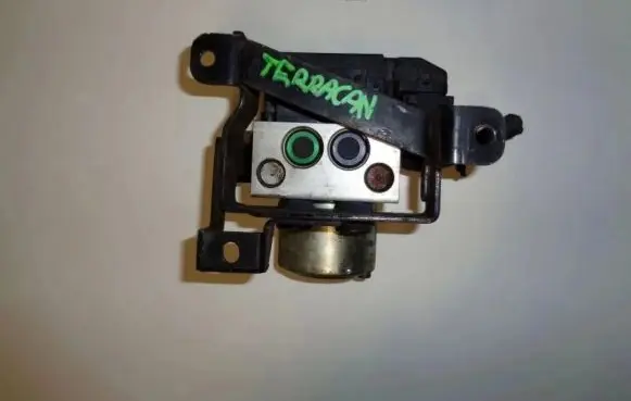 Hyundai Terracan Master brake cylinder