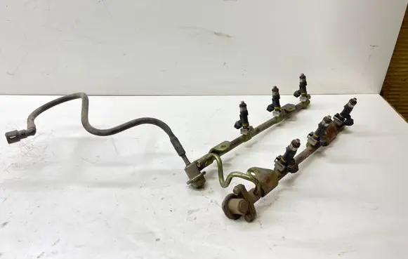 Nissan Murano Z50 Fuel main line pipe