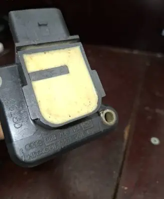 Seat Alhambra (Mk1) High voltage ignition coil 06b905115E