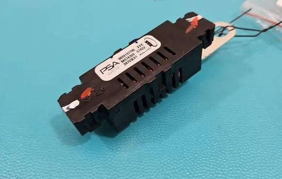 Opel Astra L Central body control module 9833137780 IMPRK1513176