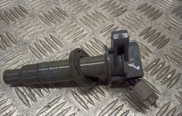 Toyota Corolla E120 E130 Spark distributor BAEQ126