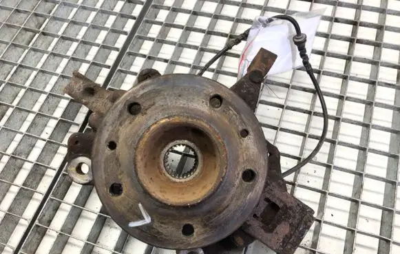 Renault Scenic III - Grand scenic III Front wheel hub spindle knuckle