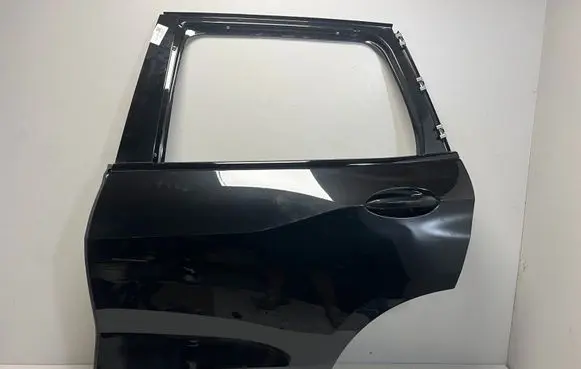 Rear door