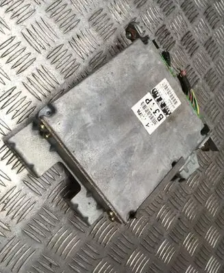 Mazda Demio Engine control unit/module B33P 2797000431 0004318