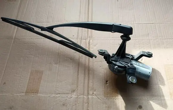Opel Meriva B Wiper motor