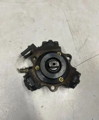 Opel Astra H Fuel injection high pressure pump 55185549 0445010092