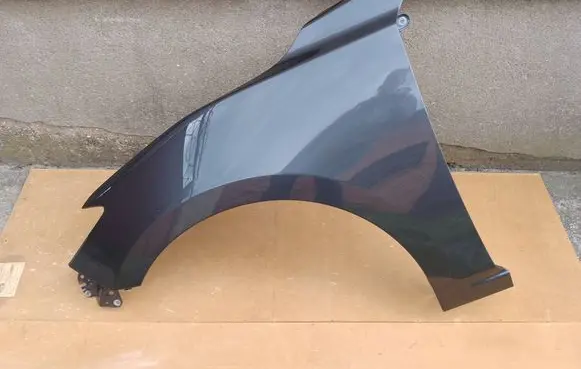 Mazda 3 II Fender