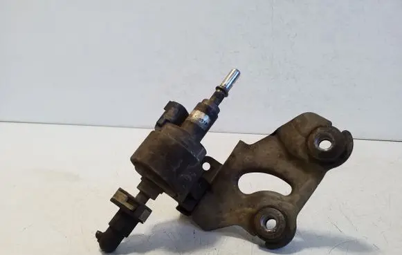 Ford Transit Custom Fuel injection high pressure pump AU5A5J284AA
