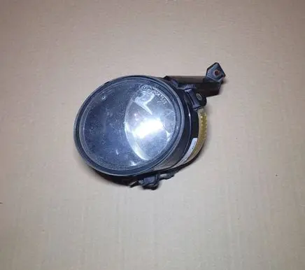 Volkswagen Touran I Front fog light 27128700