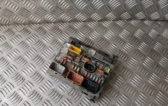 Citroen C5 BSM Control unit 9664705980 BSMR02