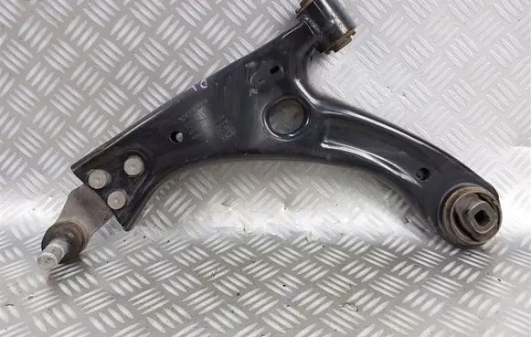 Volvo XC40 Front lower control arm/wishbone 32221153