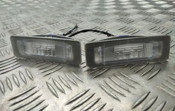 KIA Sportage Number plate light