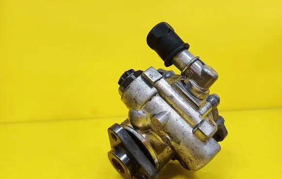 Audi A6 S6 C6 4F Power steering pump 4F0145155A