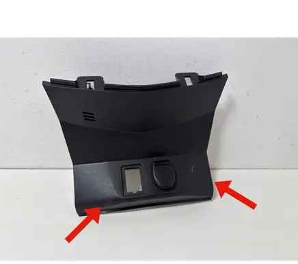 Nissan X-Trail T32 Panel trim 681044CC0A 681T14CC0A