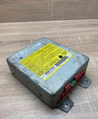 Mitsubishi Galant Airbag control unit/module MB875327 X6T37171