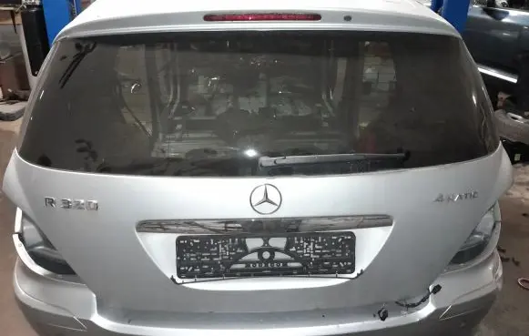 Mercedes-Benz R W251 Tailgate/trunk/boot lid NOCODE