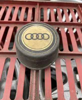 Audi 80 90 B3 Original wheel cap 855601171