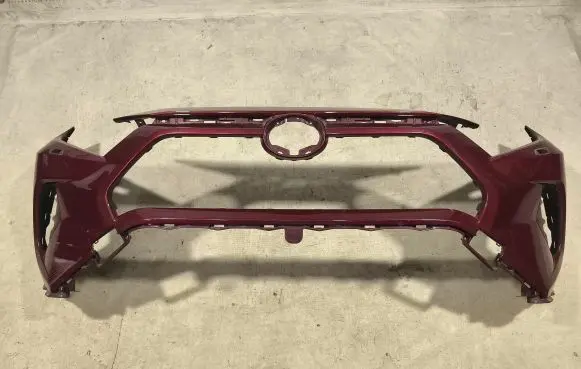 Toyota RAV 4 (XA40) Front bumper 5211942B20