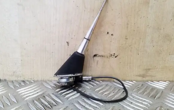 Volkswagen Golf IV Radio antenna 1J0035505A