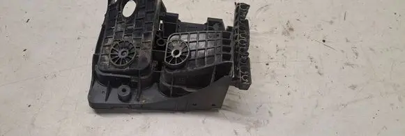 Volkswagen Caddy Fuse box cover 1K0907361C