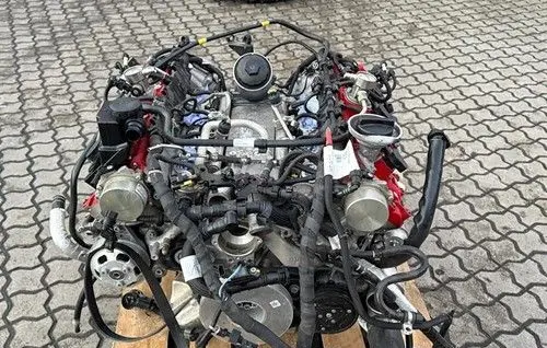 Ferrari FF Engine 754014000