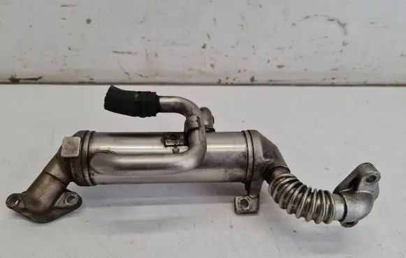 KIA Sorento EGR valve cooler 284804A470