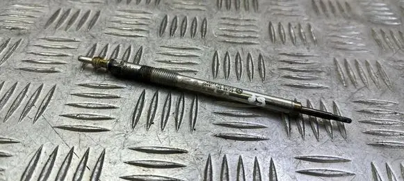 Mazda CX-5 Glow plug S55018601