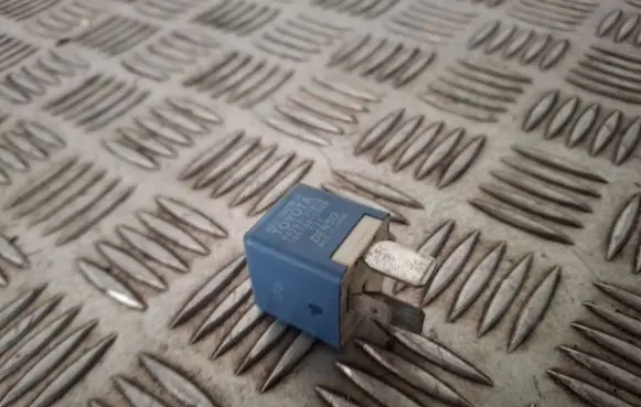 Toyota RAV 4 (XA20) Other relay 8826321010