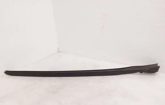 BMW 2 F44 Windshield trim 7475980