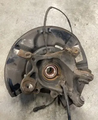 BMW 4 F36 Gran coupe Rear wheel hub 107171
