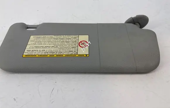 Toyota Avensis T270 Sun visor M444