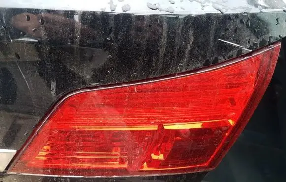 Subaru Legacy Tailgate rear/tail lights