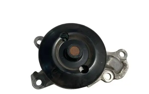 Toyota Yaris XP210 Water pump