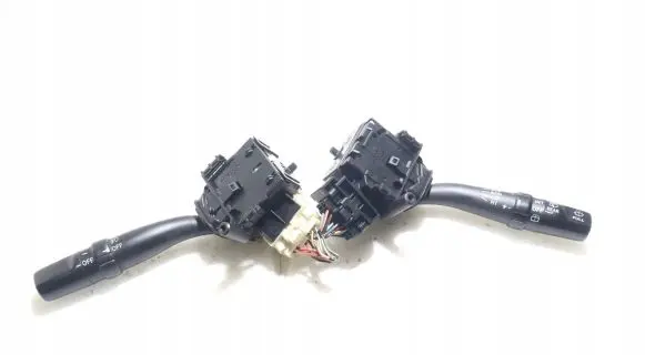 Toyota Avensis Verso Light switch