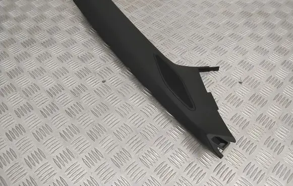 (A) pillar trim