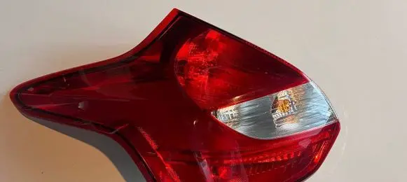Ford Focus Rear/tail lights BM5113405BG 073945 12052011