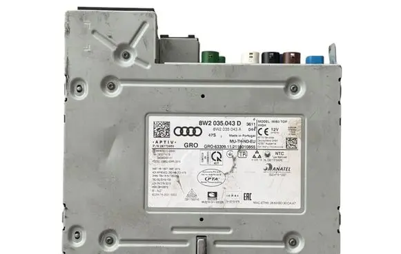 Audi A3 8Y Radio/CD/DVD/GPS head unit 8W2035043D