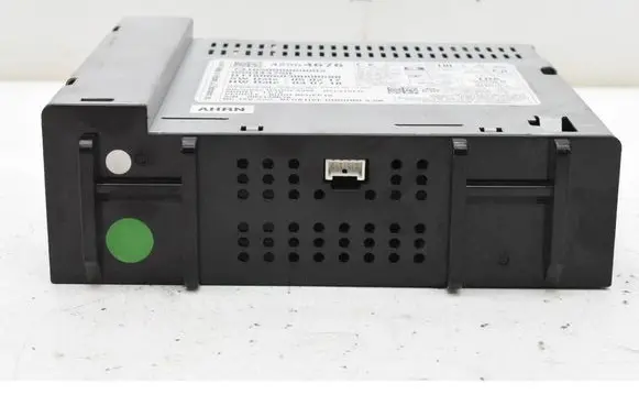 Bedford Astra Radio/CD/DVD/GPS head unit 42554676