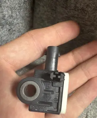 Dodge Durango Airbag deployment crash/impact sensor 56054085AA A1668210151