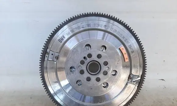 BMW X1 U11 Dual mass flywheel 5A87395 5A3B7C7 20215A87395