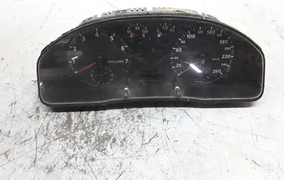 Audi A4 S4 B5 8D Speedometer (instrument cluster) 88311225230