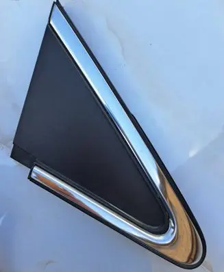 Toyota Avensis T270 Fender trim (molding) 6011705020