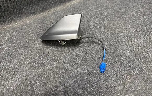 Ford Explorer VI Aerial GPS antenna MB5T19K351AA 61154A 120163W2870