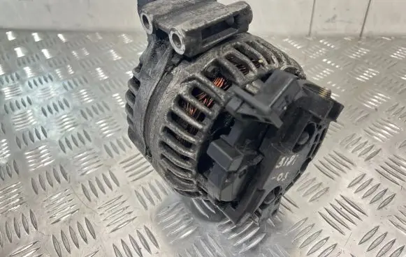 BMW 3 E46 Generator/alternator F00M145285